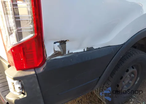 2018 Ford Transit-250 из США, поврежденный, VIN 1FTYR1ZM6JKA46555